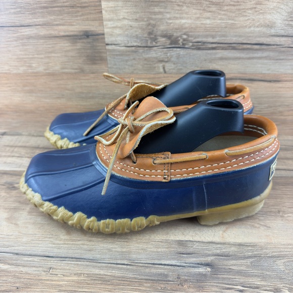 L.L. Bean Shoes - L.L. Bean Rubber Moc Duck Shoes Vtg Maine Hunting Navy Rubber/Tan size 7